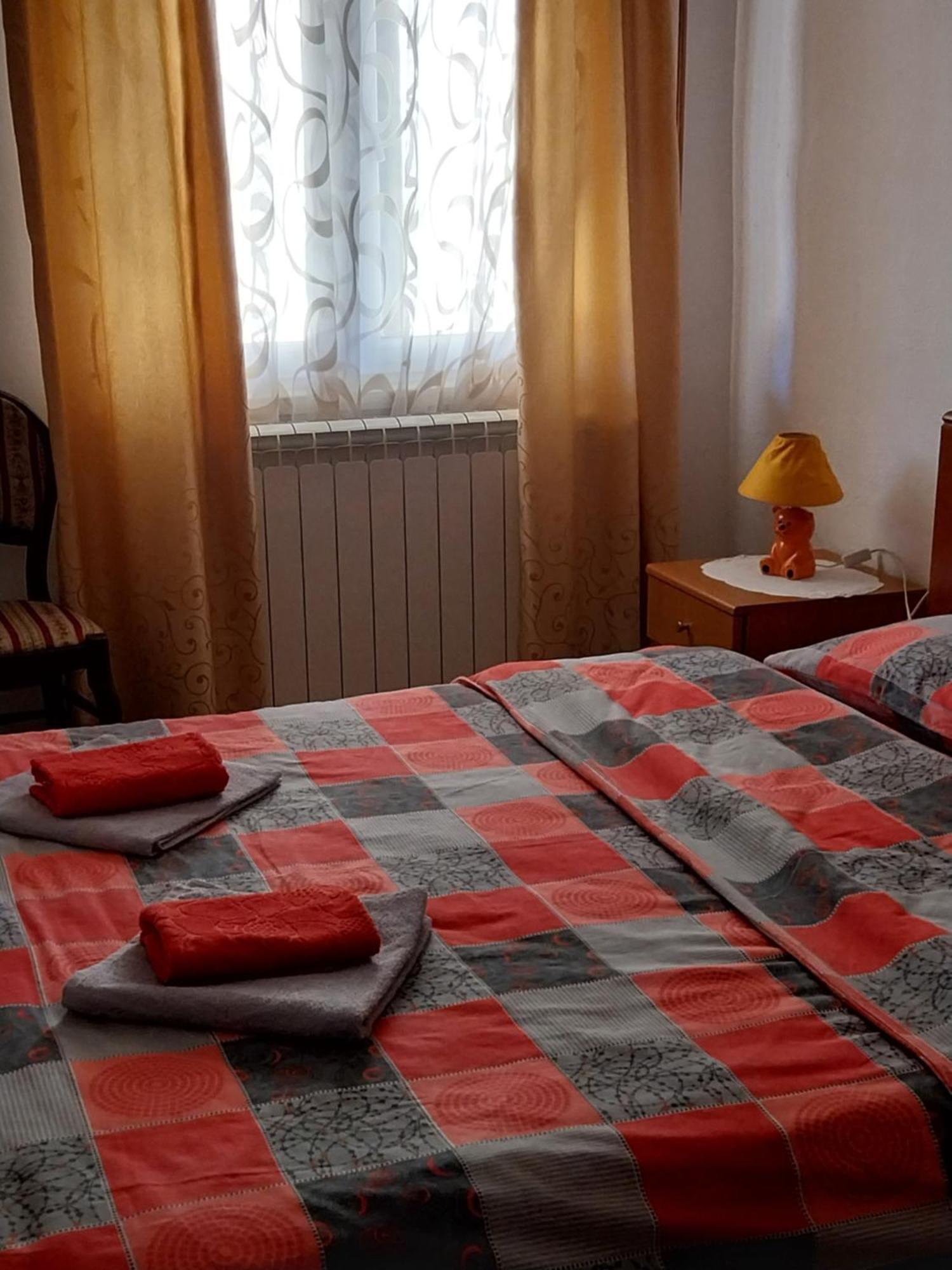 Villa Rent A House - "Laki" à Žabljak Extérieur photo