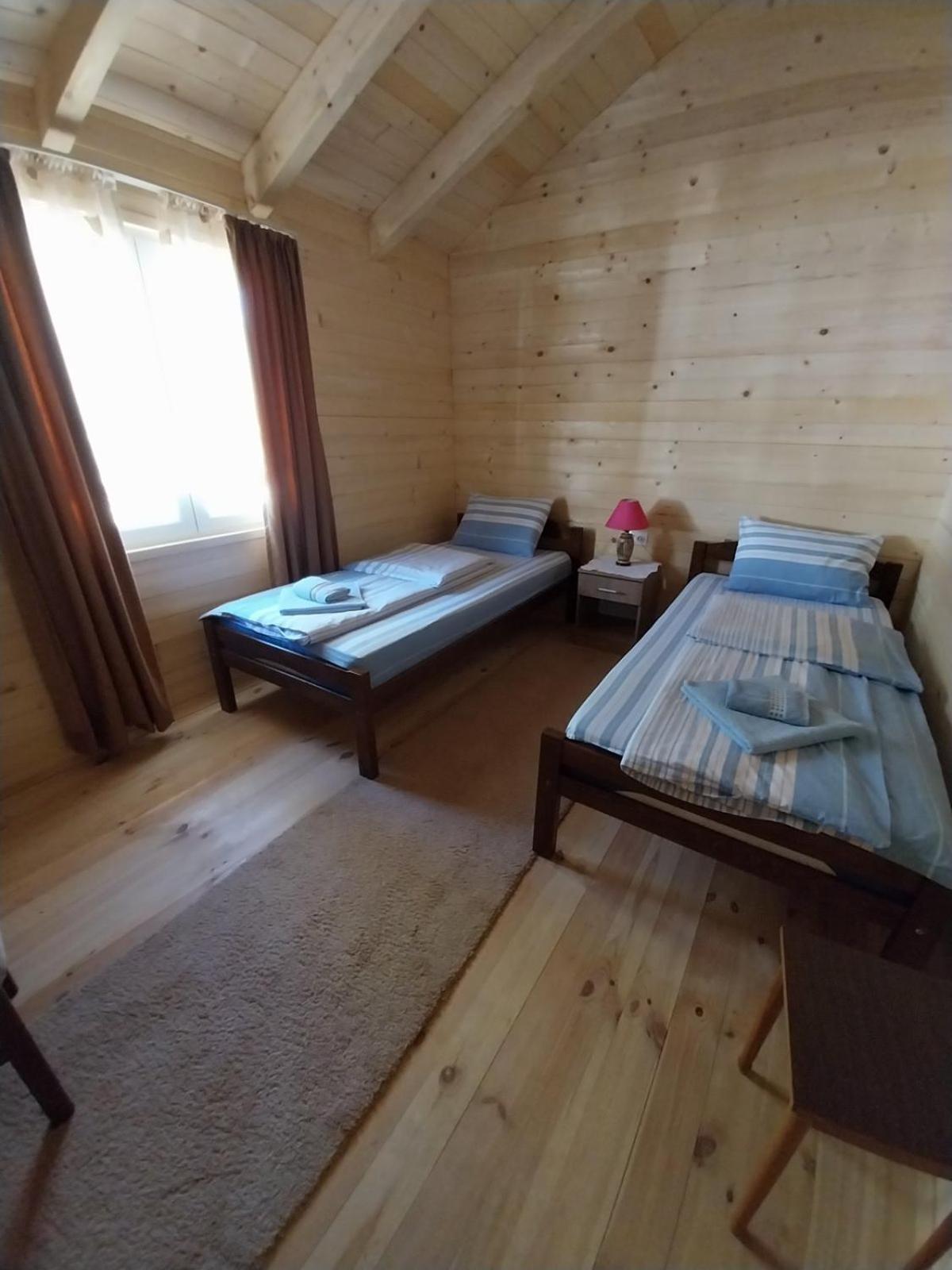 Villa Rent A House - "Laki" à Žabljak Extérieur photo