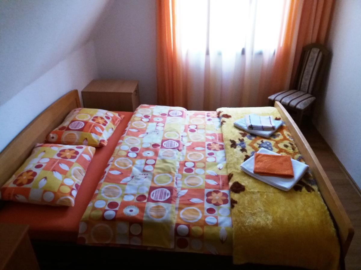 Villa Rent A House - "Laki" à Žabljak Extérieur photo